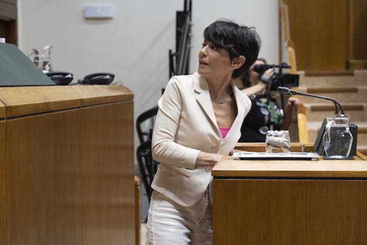 Maddalen Iriarte ha preguntado al lehendakari sobre los pasos para ejercer el derecho a decidir.