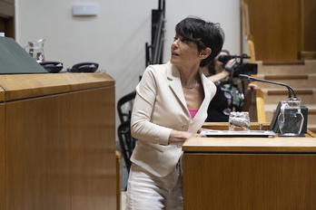Maddalen Iriarte ha preguntado al lehendakari sobre los pasos para ejercer el derecho a decidir.