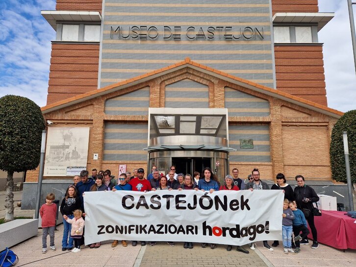 Castejonen eginiko agerraldia. 