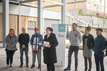 María del Río interviene en el acto de EH Bildu, hoy en Otxarkoaga.