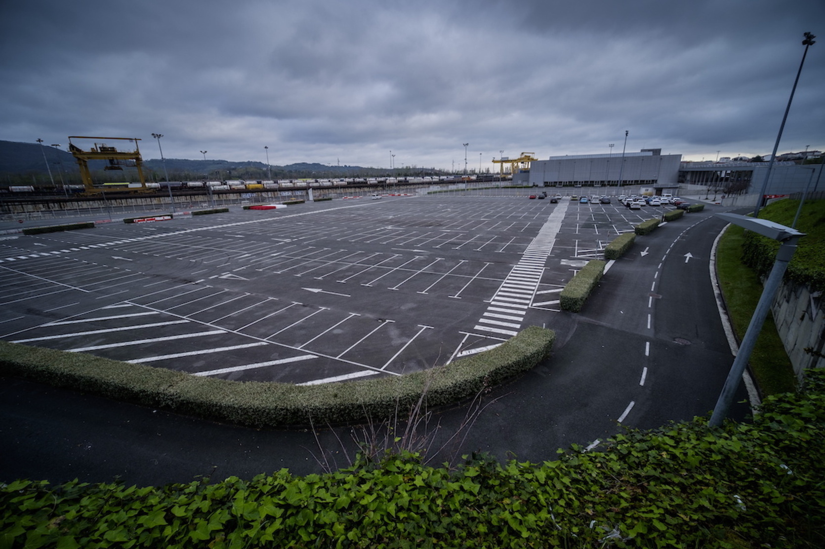 Irungo erabilera anitzeko pabiloia Ficobako parkingean egingo litzateke.