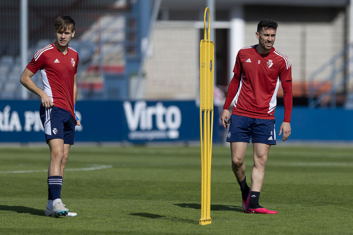 Pablo Ibáñez y Kike Barja, dos posibles titulares ante el Elche.