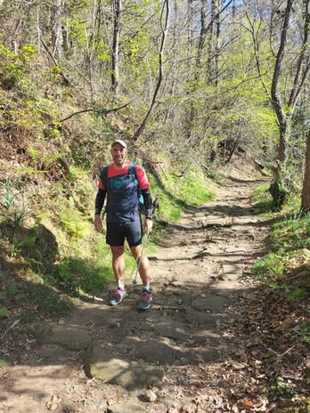 Gonzalo Pérez, deportista solidario con los enfermos de ataxia telangiectasia.