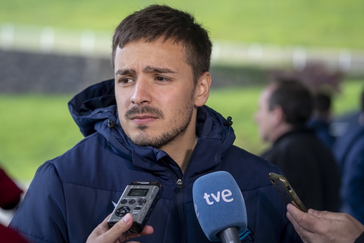 Andoni Gorosabel ha encontrado la continuidad en el lateral derecho.