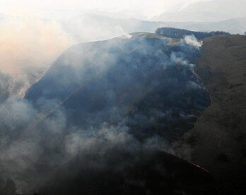Les feux font monter le taux de particules en suspension dans l’air (Archive)  B. EDME