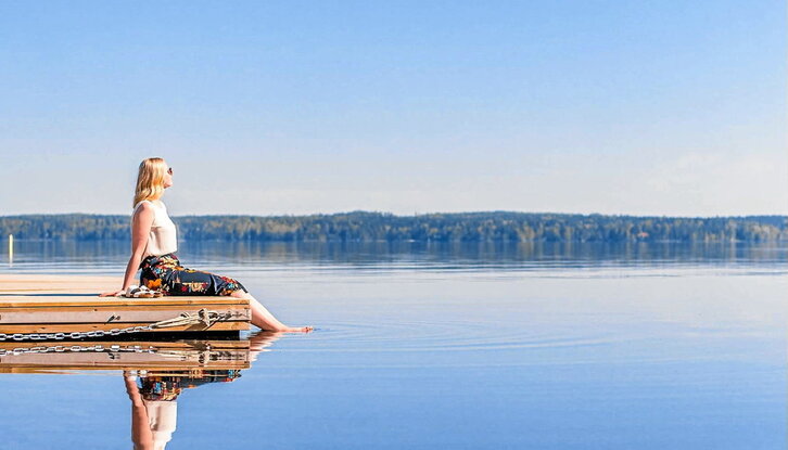 5 milioiko populazioko herrialdean 3 milioi sauna daude. Identitatea eta kultura dute, eta, agian, izerdiaren bitartez ondo dakite haserreak eta negatibotasuna kanporatzen.