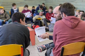 Dans des lycées professionnels agricoles où le basque se pratique déjà, la volonté d'une formation en bilingue est affichée.