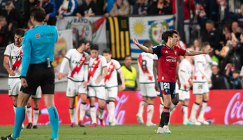 Manu Sánchez se queja de la falta de activación defensiva de la escuadra rojilla.