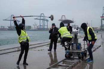 Ramón Barea durante el rodaje de 'Una ballena'.
