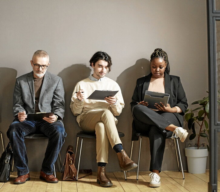 Kontratazio fasean adinkeriak eragina duela iradoki du Iseak Fundazioaren azterketak.