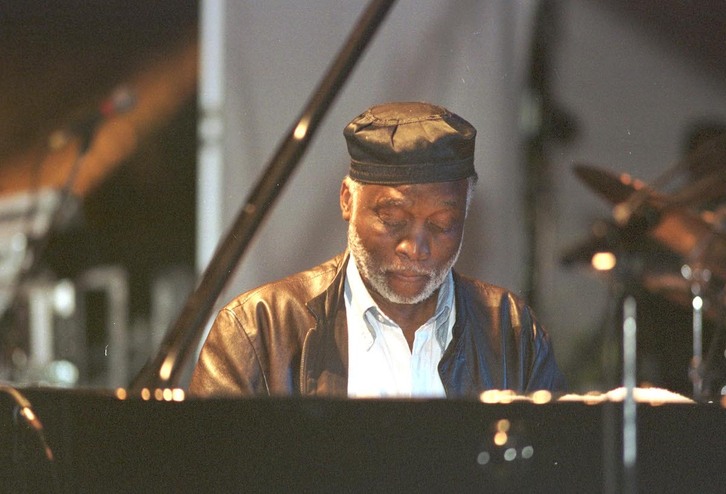 Jamal, en un recital en Baiona.