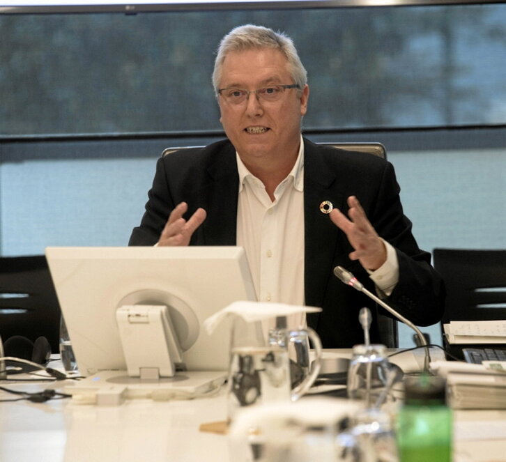 Asensio criticó el recurso del PNV.