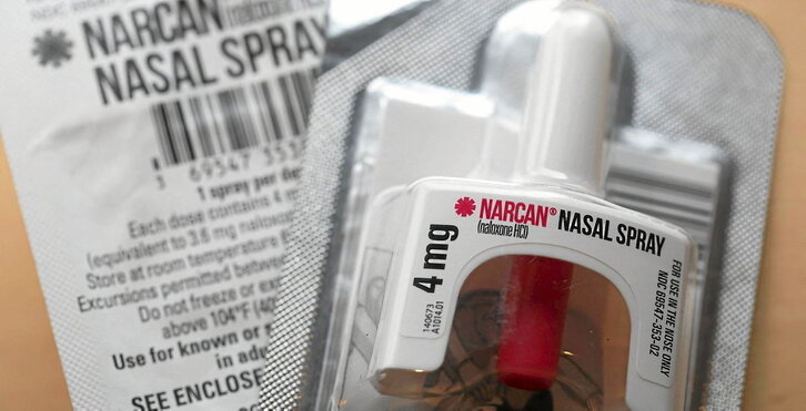 Una dosis de Narcan, el nombre comercial que se ha dado a la naloxona inhalable en EEUU y de comercio libre.