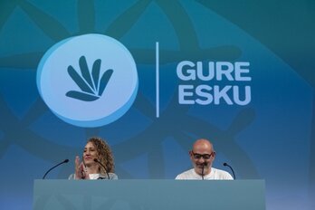 Adierazpena Irantzu Perello abokatuak eta Josu Etxaburu Gure Eskuko bozeramaileak irakurri dute.