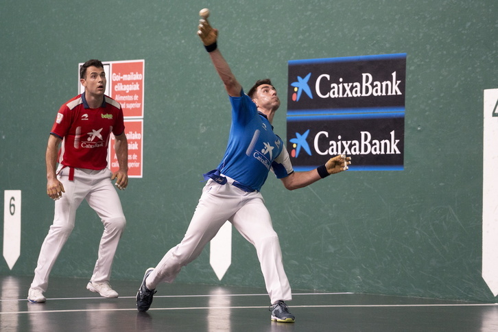 Peio Etxeberriak sufritutako garaipena eskuratu du Jakaren aurka.