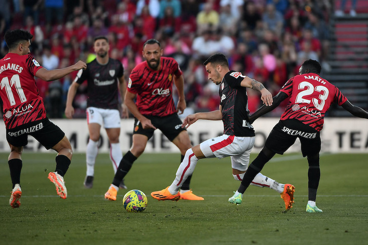 Berenguer ha sido titular en el Athletic.