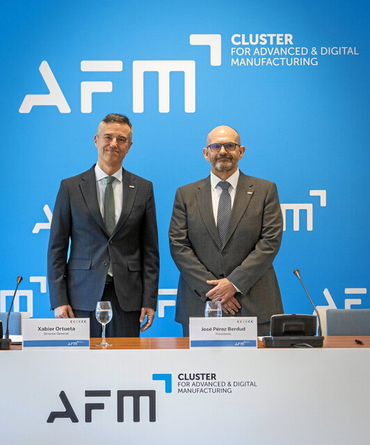 Xabier Ortueta y José Pérez Bernud presentaron el balance de 2022 y las perspectivas actuales.