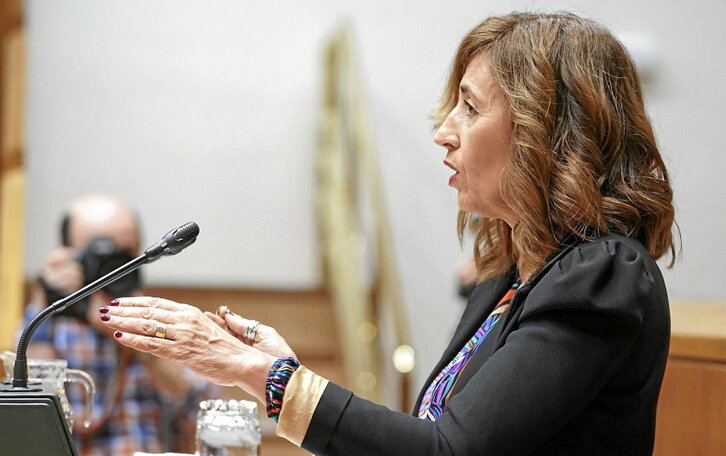 La consejera Olatz Garamendi parece haber reaccionado a las informaciones y los requerimientos parlamentarios.