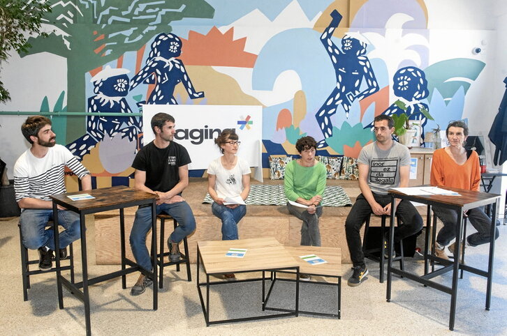 Impulsores de Bagira comparecieron ayer en Biarritz para presentar la encuesta que realizarán con asesoría de Aztiker.