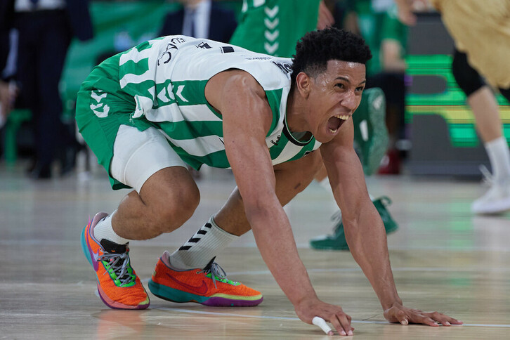 Grito característico de rabia y garra de «Tyson» Pérez.