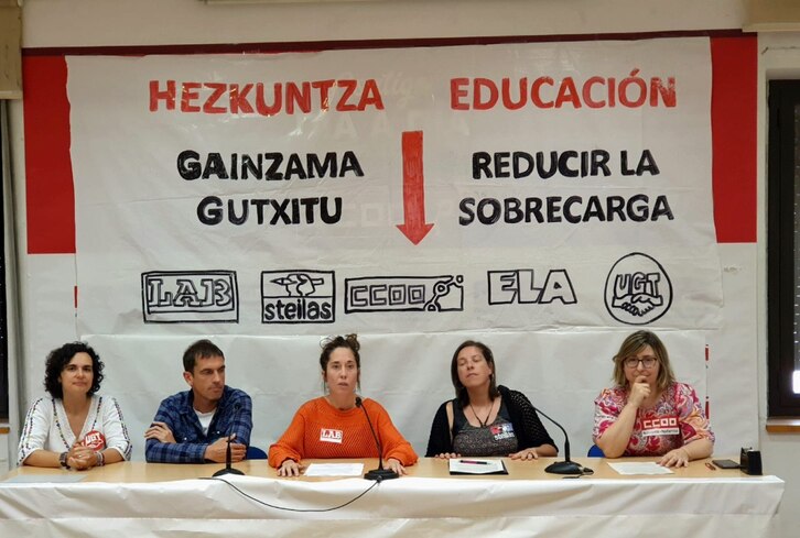 Comparecencia de los sindicatos navarros de Educación.