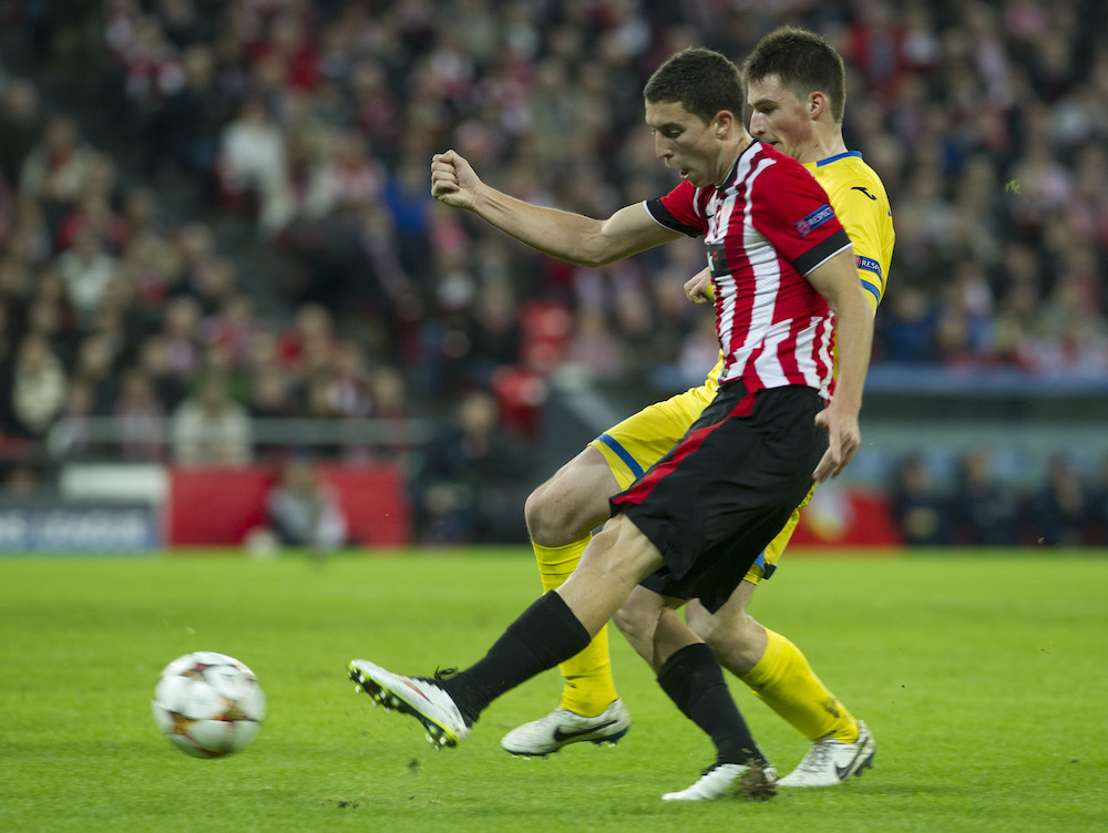 De Marcos en el duelo de Champions contra el BATE Borisov en 2014. (Monika DEL VALLE / FOKU) De Marcos en el duelo de Champions contra el BATE Borisov en 2014. (Monika DEL VALLE / FOKU)
