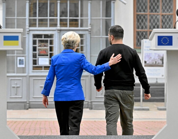 Von der Leyen, con Zelenski, eyer en Kiev.