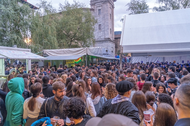 Ahozkotasunaren inguruko ikerlanak bultzatzen ditu Euskaltzaindiak sustatutako deialdiak.