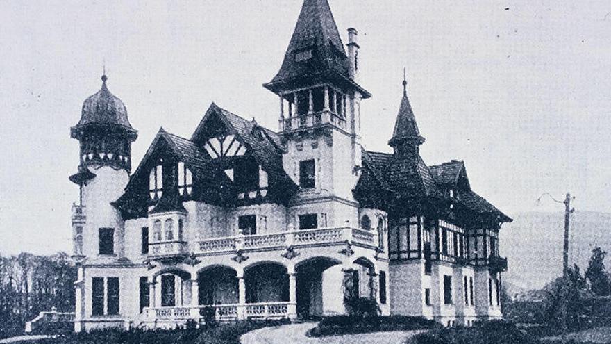 El Palacio Eskauriza, ya desaparecido, fue ocupado por el Departamento de Sanidad.