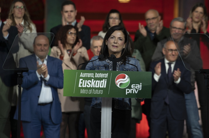 Beatriz Artolazabal, candidata jeltzale a la Alcaldía de Gasteiz, en el acto de inicio de campaña. 