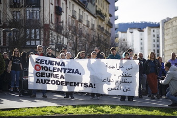 AZET, junto a otras organizaciones de Bilbo, lleva denunciado tiempo los desalojos ilegales.