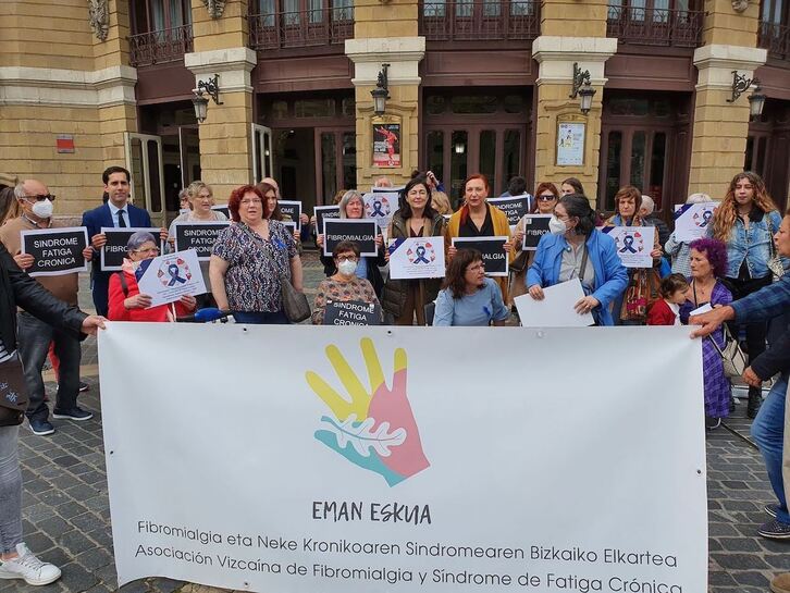 Concentración de Eman Eskua en Bilbo.