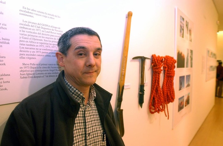 Santi Yaniz argazkilaria zauritu larria atera zen istripu horretatik.