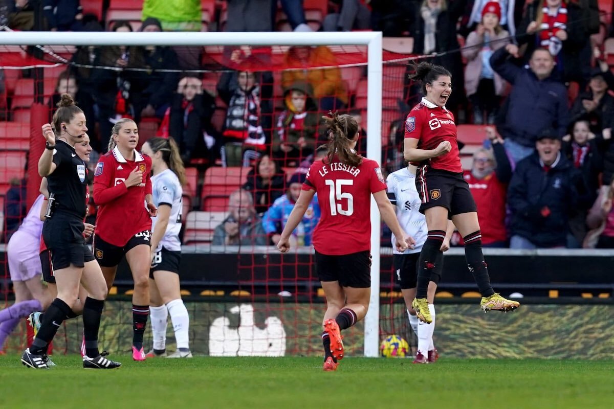 Lucía García celebra un gol. (MANCHESTER UNITED)