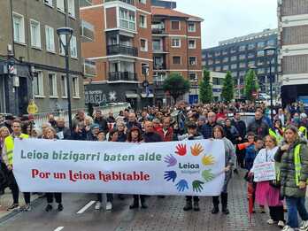 Imagen de la marcha que ha recorrido este domingo las calles de Leioa.