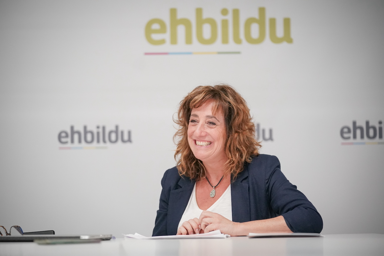 Eva Lopez de Arroyabe Gasteizko EH Bilgunean. (Endika PORTILLO/FOKU)