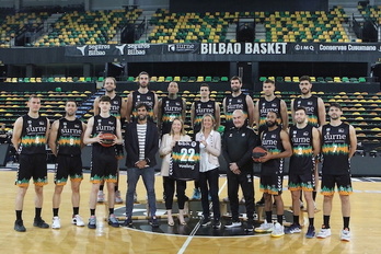 Imagen de la presentación del nuevo «partner» oficial de Bilbao Basket.