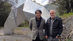 Instalazioa ostiral honetan aurkeztu da.