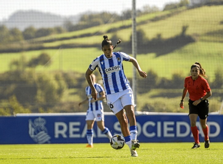 Tras dos años, Gaby no seguirá en la Real.