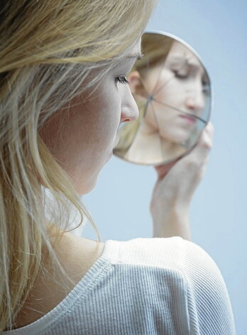 Zure burua errespetatzea autoestimua babestetik haratago doa.