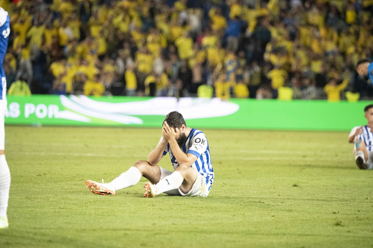 Villalibre lamenta la ocasión desperdiciado tras el empate final en Gran Canaria.