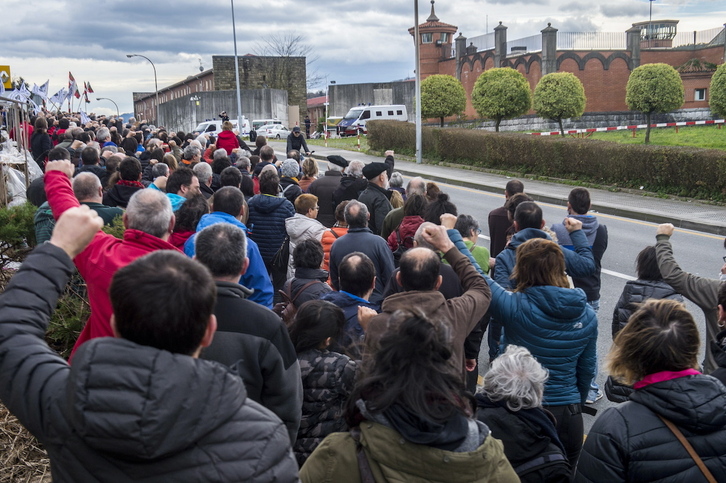 Basaurin euskal presoak etxeratzearen alde 2017an eginiko mobilizazioa; bertatik atera da gaur Iñaki Bilbao Gaubeka.