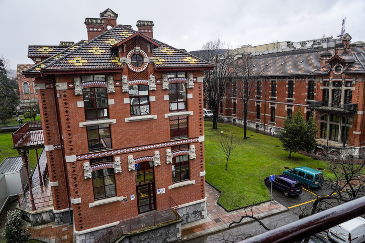 Basurtuko unibertsitate ospitalea, artxiboko irudian.