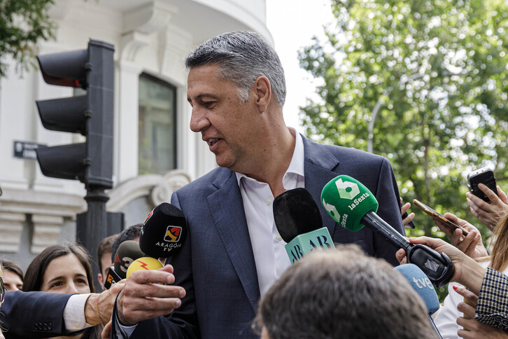 Xavier García Albiol, atiende a medios a su llegada a la Junta Directiva del PP, este martes en la sede de Génova.