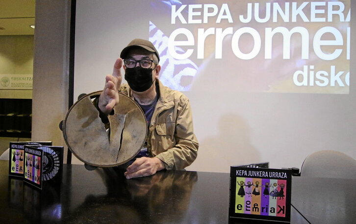 Kepa Junkerak «Erromeriak» diskoa aurkeztu du astearte honetan Bilbon.
