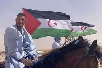 Celebración del 50 aniversario del comienzo de la lucha armada del Frente Polisario en Tindouf.