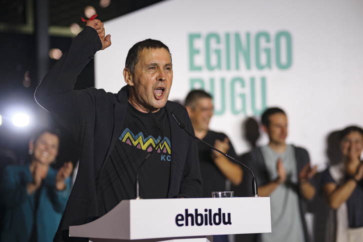 Arnaldo Otegi, en una imagen de la noche electoral.