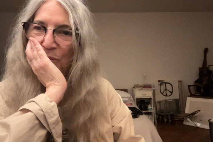 Patti Smith nutre su última obra de reflexiones e imágenes que compartió en Instagram.