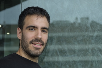 Ander Ugarte Bidasoa Iruneko jokalaria, Artaleku kanpoan, Irunen. 