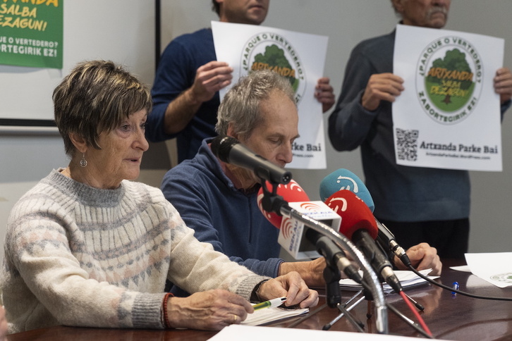 Miren Basaldua en una rueda de prensa de Artxanda Parkea Bai en enero de 2023.